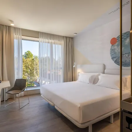 Hotel Occidental