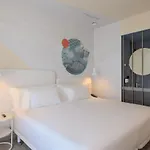 Occidental Hotel 4*